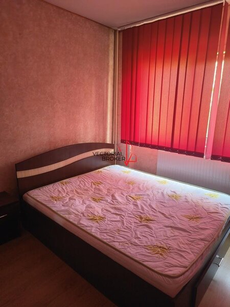 Iancului 3 camere decomandat, centrala proprie